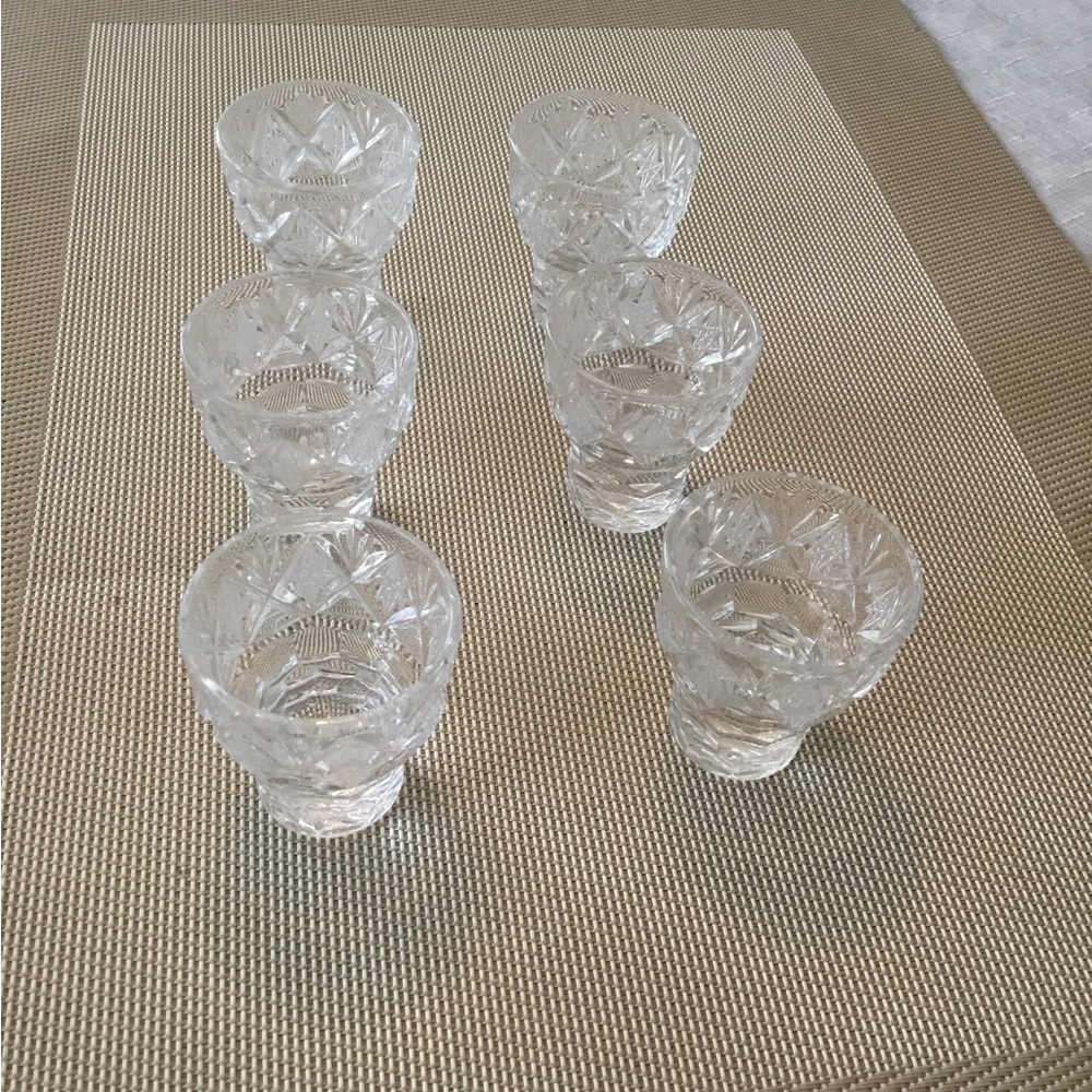 Crystal Glass Set - egg cups.- Elegant Clear Serveware